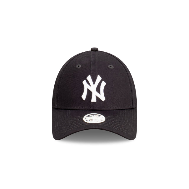 New Era New York Yankees 9Forty Womens Navy/White