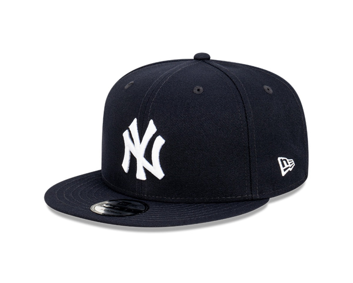 New Era New York  White on Navy 9Fifty Snapback