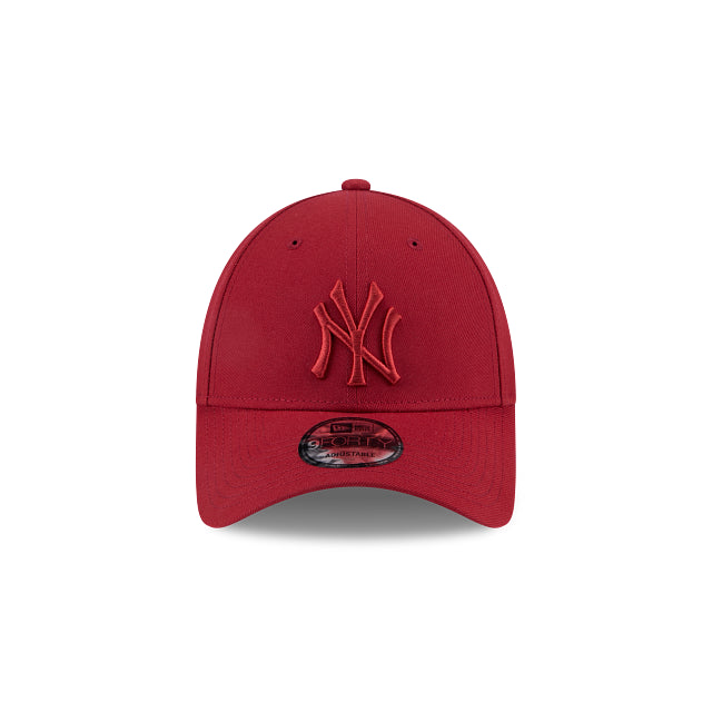 New Era 9Forty Snapback NY Yankees Cap Red on Red