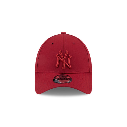 New Era 9Forty Snapback NY Yankees Cap Red on Red