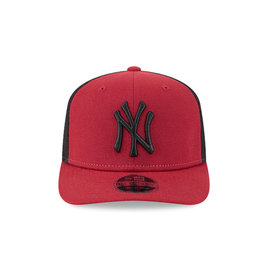 New Era 9Seventy Mesh Snapback NY Yankees Cap Red Black Logo