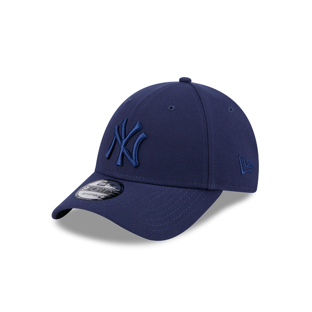 New Era 9Forty Snapback NY Yankees Cap Navy on Navy