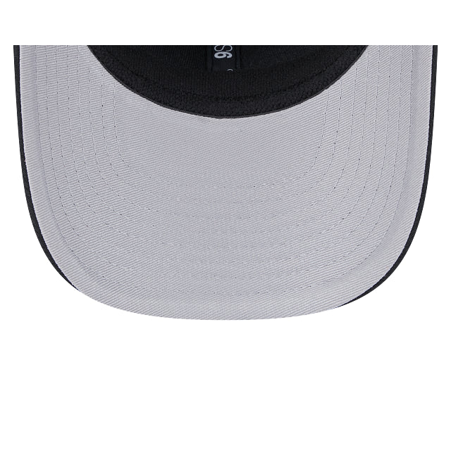 New Era 970 Black White Trucker Chicago Bulls Cap