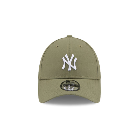 New Era 9Forty New York Yankees Olive Cap