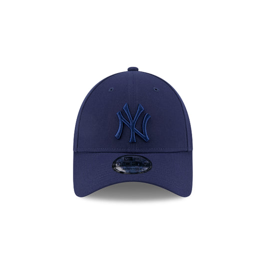 New Era 9Forty Snapback NY Yankees Cap Navy on Navy