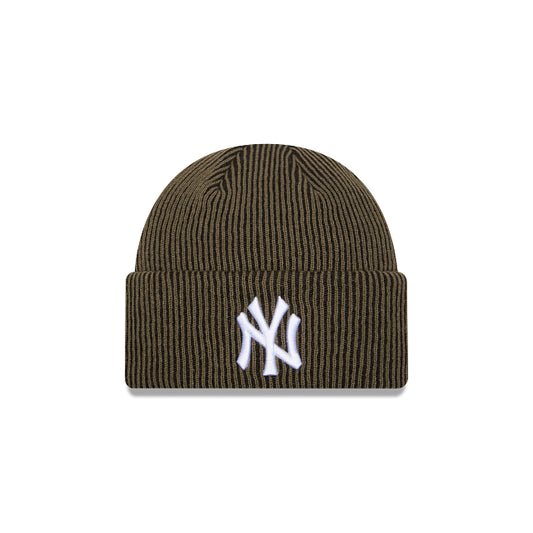 New Era Olive and Black New York Yankees knitted Beanie