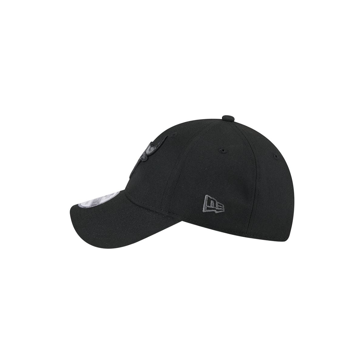 New Era 9Forty Snapback Chicago Bulls Cap Black Metallic Black Logo
