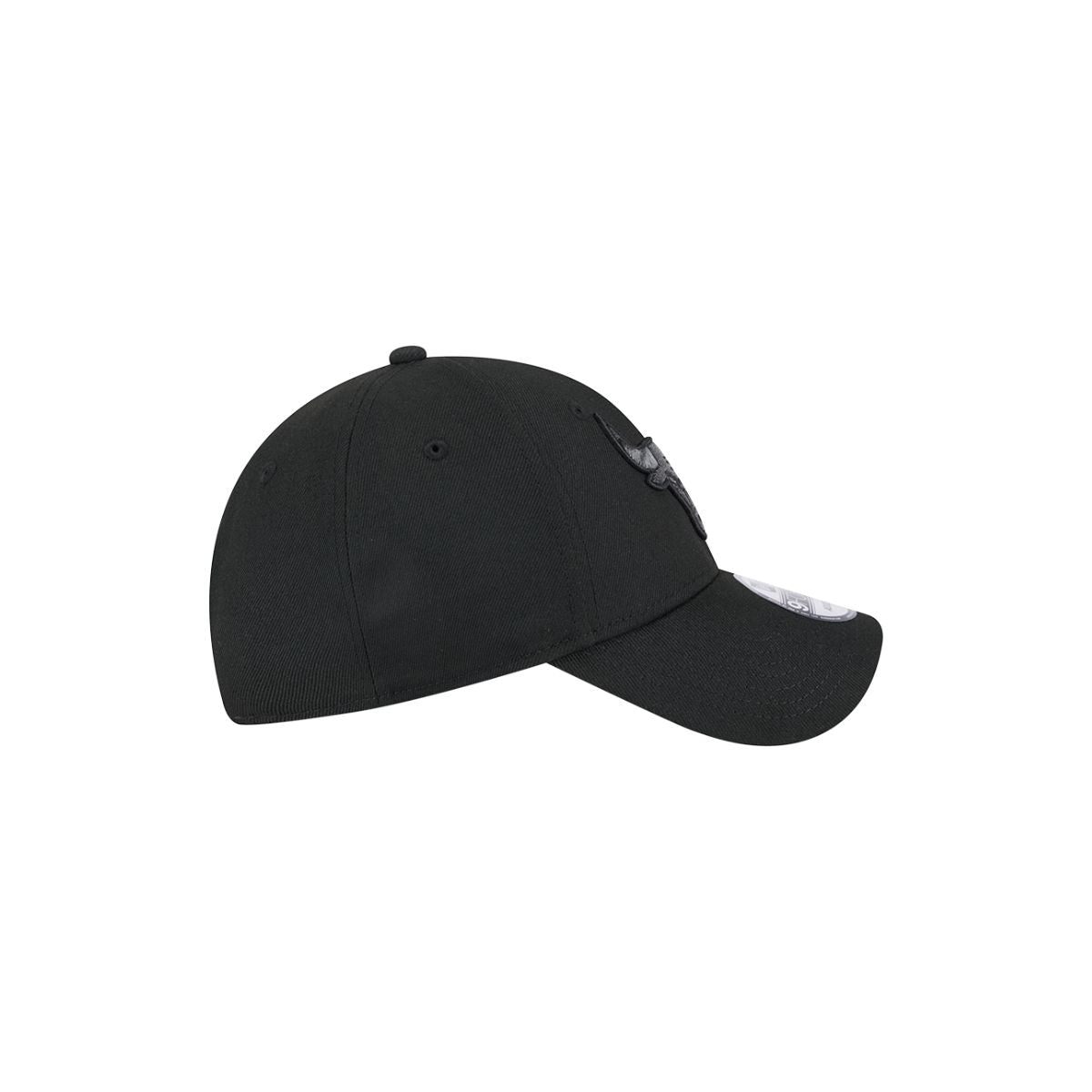 New Era 9Forty Snapback Chicago Bulls Cap Black Metallic Black Logo