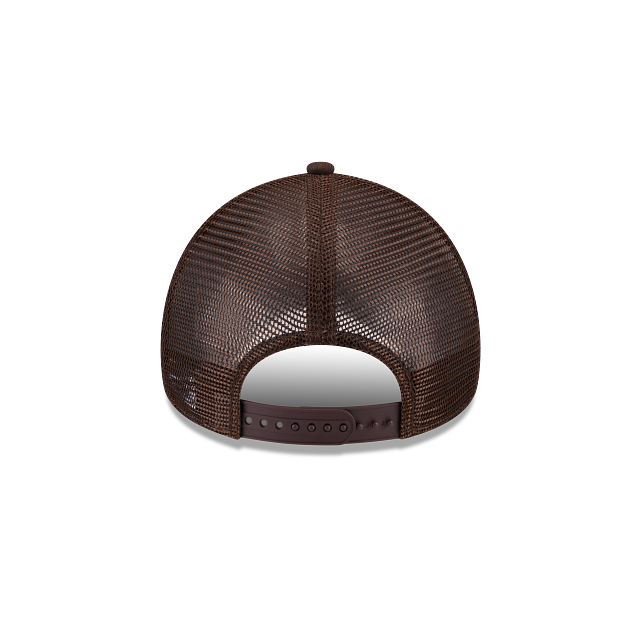New Era 9Forty AFrame Chicago Bulls Trucker Cap Burnt Wood Brown Logo