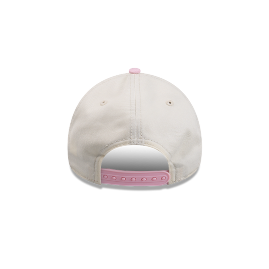 New Era 9Forty AFrame NY Yankees Cap 2Tone White Pink Logo