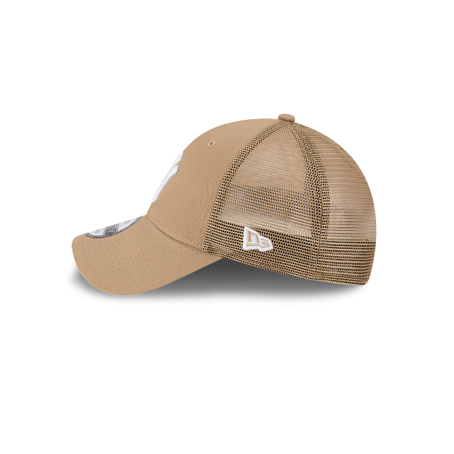 New Era 9Forty AFrame NY Yankees Trucker Cap Tan White Logo