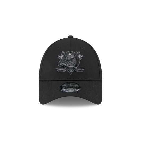 New Era 9Forty Anaheim Ducks Cap Black Metallic Logo