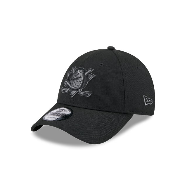 New Era 9Forty Anaheim Ducks Cap Black Metallic Logo