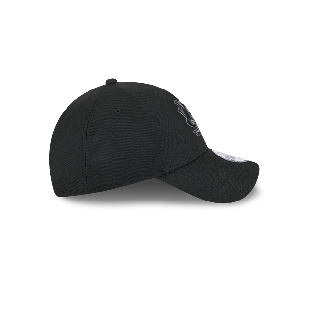 New Era 9Forty Anaheim Ducks Cap Black Metallic Logo