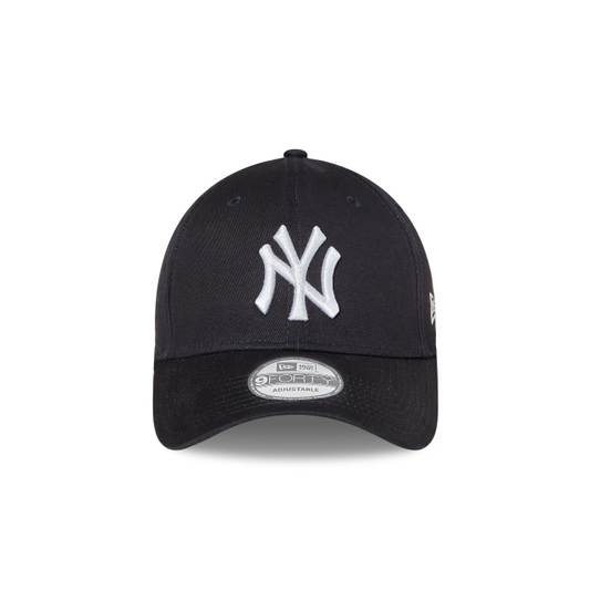New Era 9Forty New York Yankees Navy White Cap