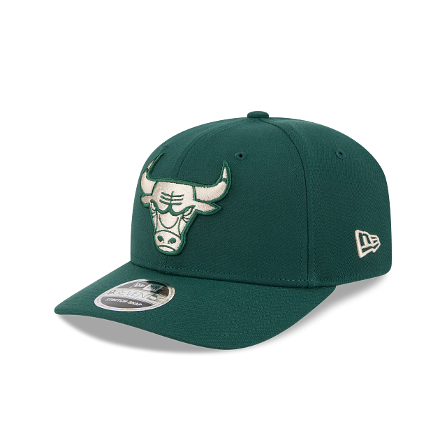 New Era 9Seventy Chicago Bulls Cap Dark Green Silver Logo