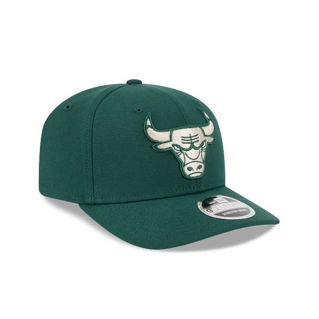 New Era 9Seventy Chicago Bulls Cap Dark Green Silver Logo
