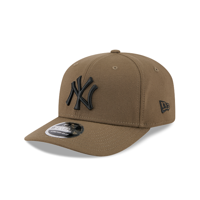 New Era 9Seventy New York Yankees Moss Black Logo Cap