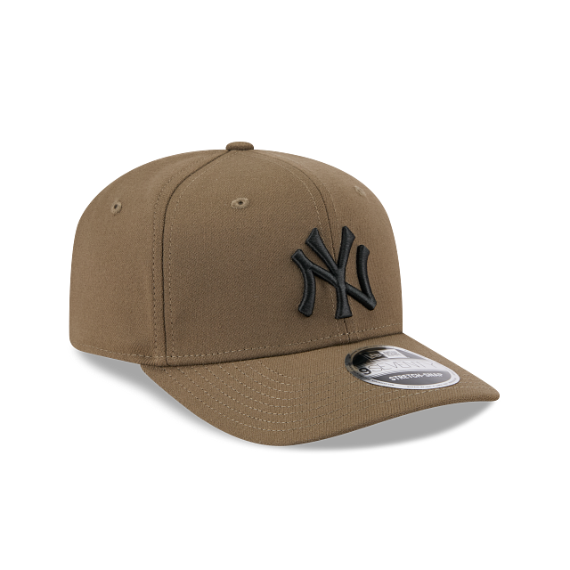New Era 9Seventy New York Yankees Moss Black Logo Cap