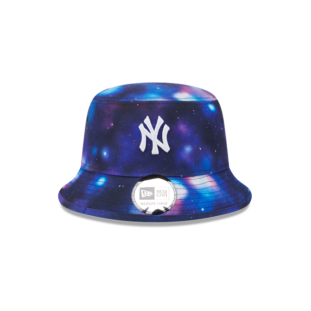 New Era  Galaxy Glow in the Dark NY Yankees Bucket Hat