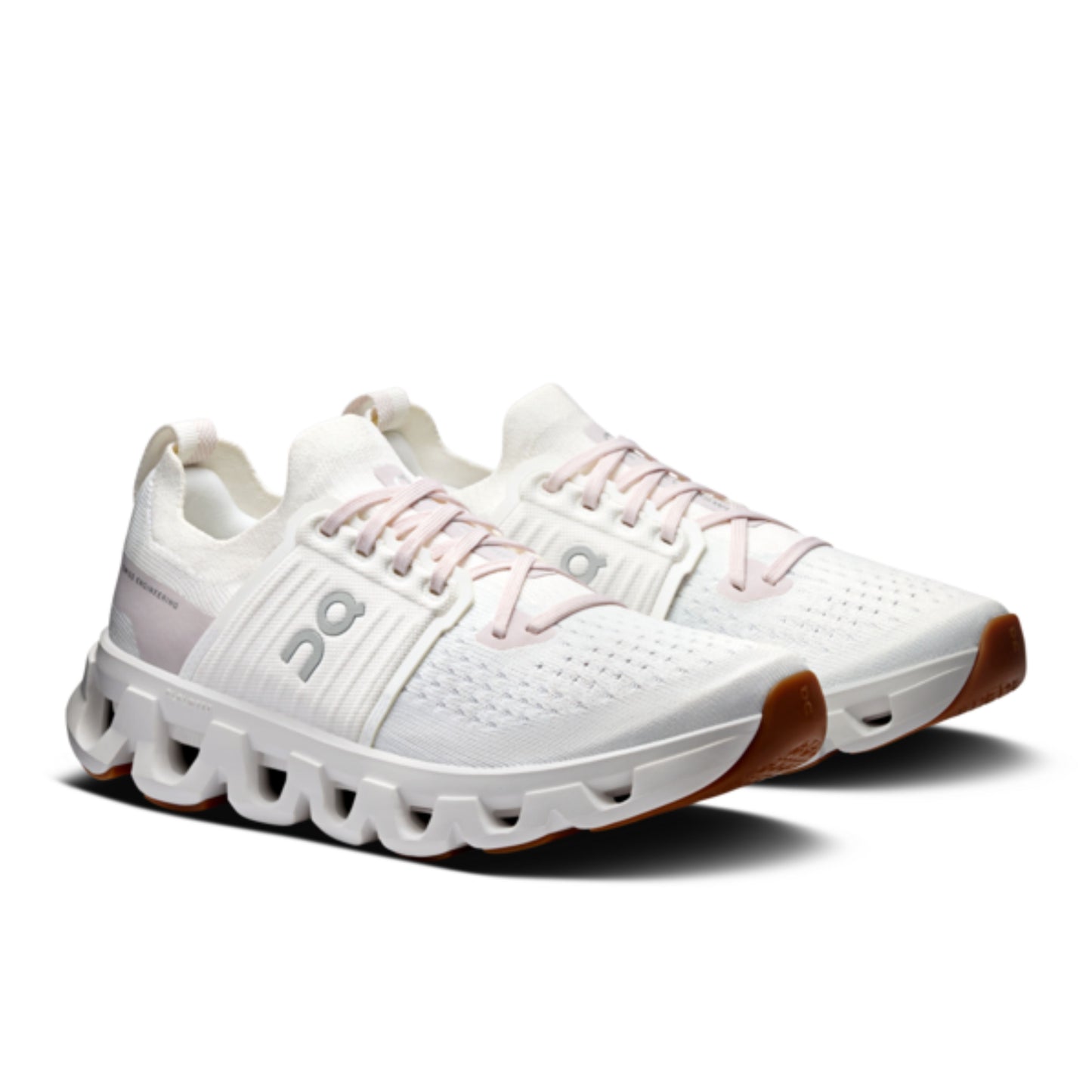 ON Running Cloudswift 4 Womens White Lily Sneaker
