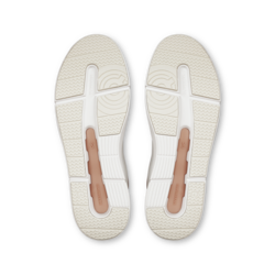 ON Running The Roger Advantage Women's White Rosehip Sneaker