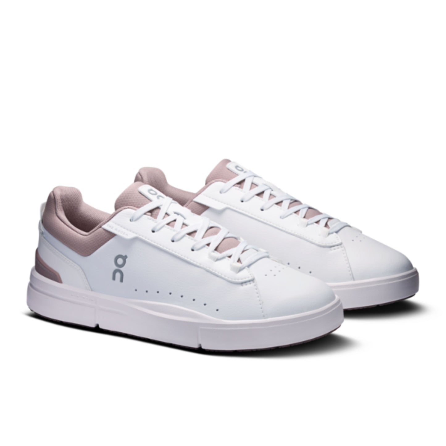 On Running The Roger Advantage Womens White Heron Sneaker